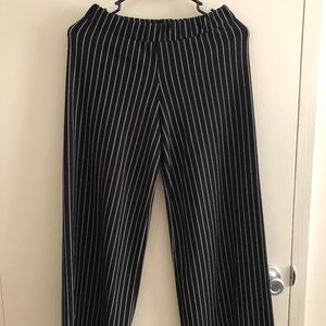 Loose Pants, Anklecut, Medium Size, Excellent Cond
